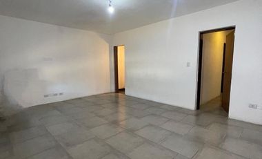 Casa en alquiler en Moron Sur