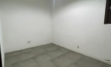 Casa en alquiler en Moron Sur