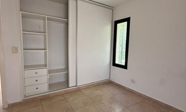 Villa Allende, Housing , Dúplex en alquiler c/ cochera. tres dorm tres baños