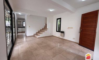 Villa Allende, Housing , Dúplex en alquiler c/ cochera. tres dorm tres baños