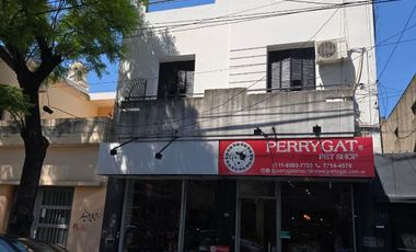 Casa PH en alquiler en Lanus Este