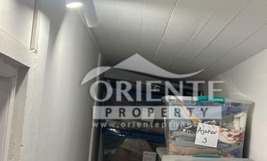 EXCELENTE UBICACIÓN LOCAL CON JARDÍN INTERIOR