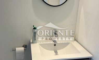 EXCELENTE UBICACIÓN LOCAL CON JARDÍN INTERIOR