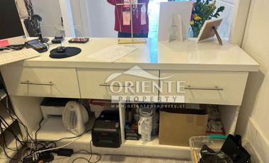 EXCELENTE UBICACIÓN LOCAL CON JARDÍN INTERIOR