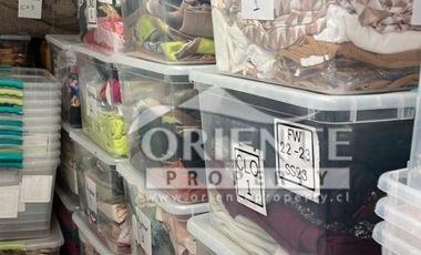 EXCELENTE UBICACIÓN LOCAL CON JARDÍN INTERIOR