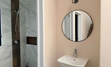 Estrene casa moderna  en fraccionamiento