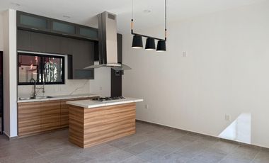 Estrene casa moderna  en fraccionamiento