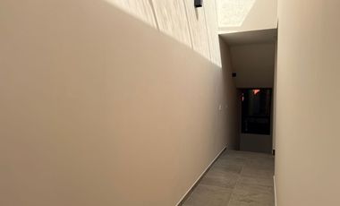 Estrene casa moderna  en fraccionamiento