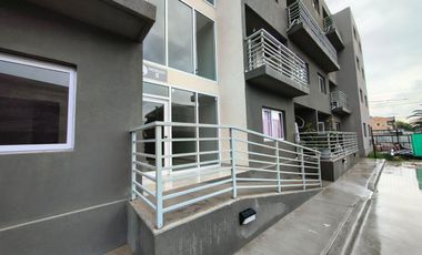 DEPTO 3 AMBIENTES DE CATEGORIA COMPLEJO SOLARES