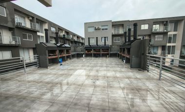 DEPTO 3 AMBIENTES DE CATEGORIA COMPLEJO SOLARES