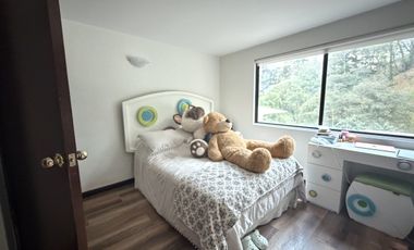 Casa en venta en Portón de las Flores con alberca y doble seguridad