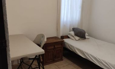 CASA AMUEBLADA EN RENTA EN LA OBRERA