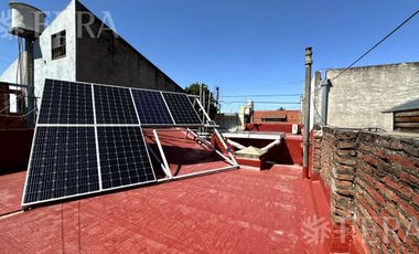 Venta casa 3 ambientes con cochera en Wilde