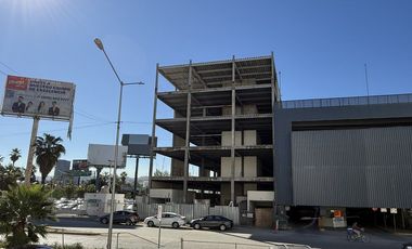 Edificio en Venta (Obra Gris) Ideal para Hospital u Hotel