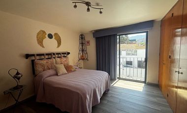 VENTA CASA EN CALLE CERRADA COL. LOMAS QUEBRADAS