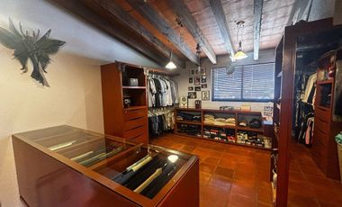 VENTA CASA EN CALLE CERRADA COL. LOMAS QUEBRADAS