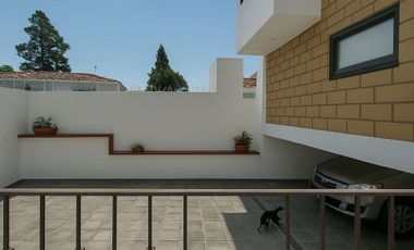 VENTA CASA EN CALLE CERRADA COL. LOMAS QUEBRADAS