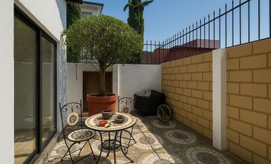 VENTA CASA EN CALLE CERRADA COL. LOMAS QUEBRADAS