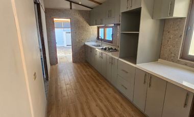 Casa en arriendo c/ estacionamiento en San Fernando de Copiapó