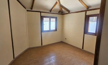 Casa en arriendo c/ estacionamiento en San Fernando de Copiapó