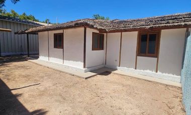 Casa en arriendo c/ estacionamiento en San Fernando de Copiapó