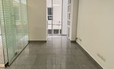 IB-CM0803 - Oficina en Renta en San José Insurgentes, 173 m2.