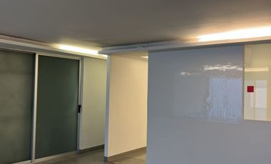 IB-CM0812 - Oficina en Renta en Benito Juárez, 372 m2.