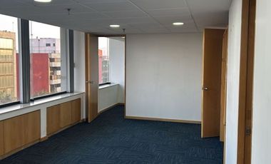IB-CM0845 - Oficina en Renta en Guadalupe Inn, 170 m2.