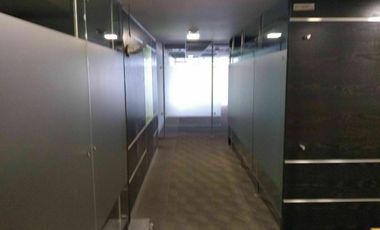 IB-CM0842 - Oficina Acondicianda en Renta en Bosque de Duraznos, 339 m2.