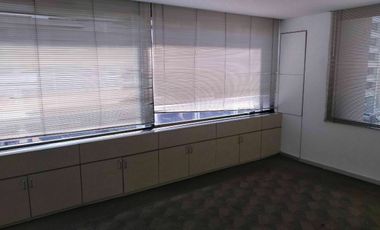 IB-CM0842 - Oficina Acondicianda en Renta en Bosque de Duraznos, 339 m2.