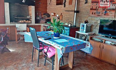 CASA EN VENTA ,LOMAS SAN SEBASTIAN