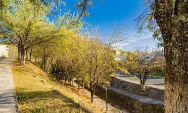 Terreno en venta en Las Águilas, Guadalupe, Nuevo León