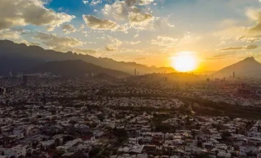 Terreno en venta en Las Águilas, Guadalupe, Nuevo León