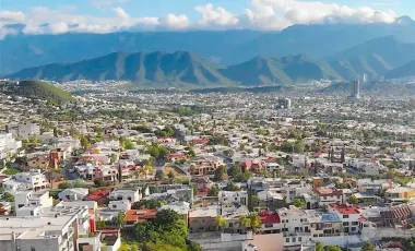 Terreno en venta en Las Águilas, Guadalupe, Nuevo León