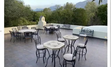 Quinta en venta en Los Cristales, Monterrey, Nuevo León