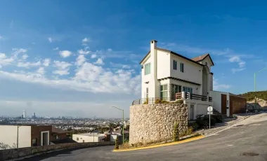 Terreno en venta en Las Águilas, Guadalupe, Nuevo León