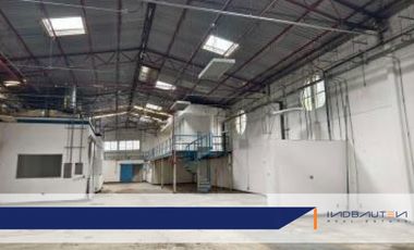 IB-EM2105 - Bodega Comercial en Venta en Naucalpan, 4,000 m2.