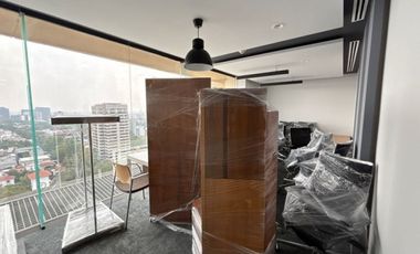 IB-CM1187 - Oficina en Renta en Campos Eliseos, 350 m2.