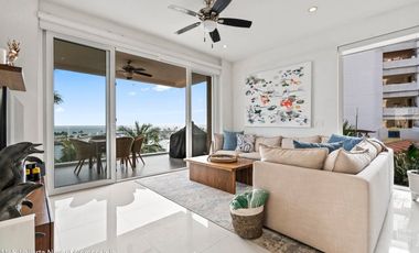 Nayri, La Cruz de Huanacaxtle, Riviera Nayarit