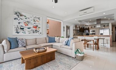 Nayri, La Cruz de Huanacaxtle, Riviera Nayarit