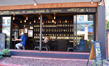 Derecho de llaves Restaurant bar Providencia