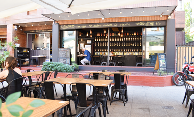 Derecho de llaves Restaurant bar Providencia