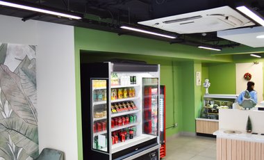 Derecho a llaves cafeteria  al paso Providencia