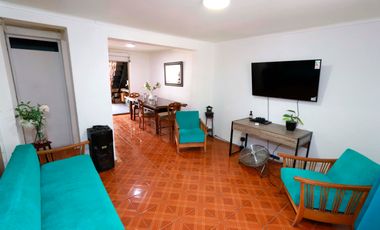 VENTA CASA EN BARRIO LOS MUSICOS, SAN JOAQUIN