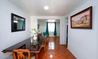 VENTA CASA EN BARRIO LOS MUSICOS, SAN JOAQUIN