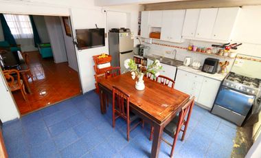 VENTA CASA EN BARRIO LOS MUSICOS, SAN JOAQUIN