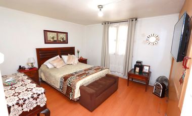 VENTA CASA EN BARRIO LOS MUSICOS, SAN JOAQUIN