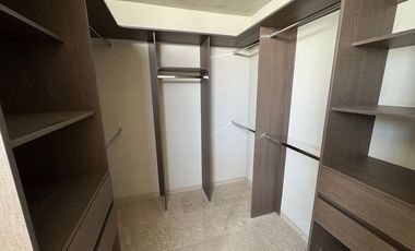 CASA EN RENTA JUNTO A GALERIAS SANTA ANITA