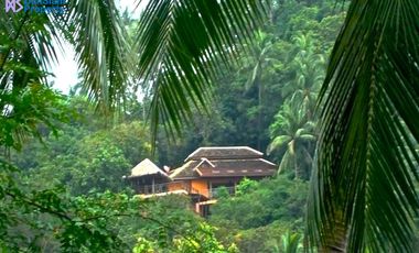 Samui Seaview Villa on Large Land at Santikhiri Estate