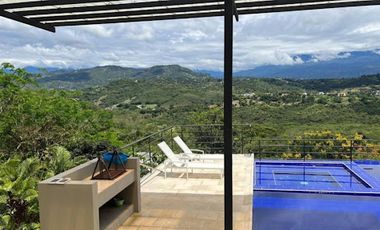 VENTA de CASA CAMPESTRE en ANAPOIMA